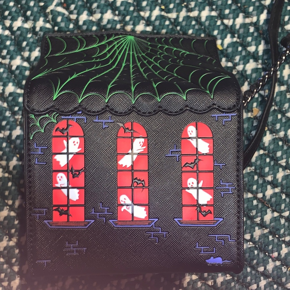 Mad engine haunted house purse